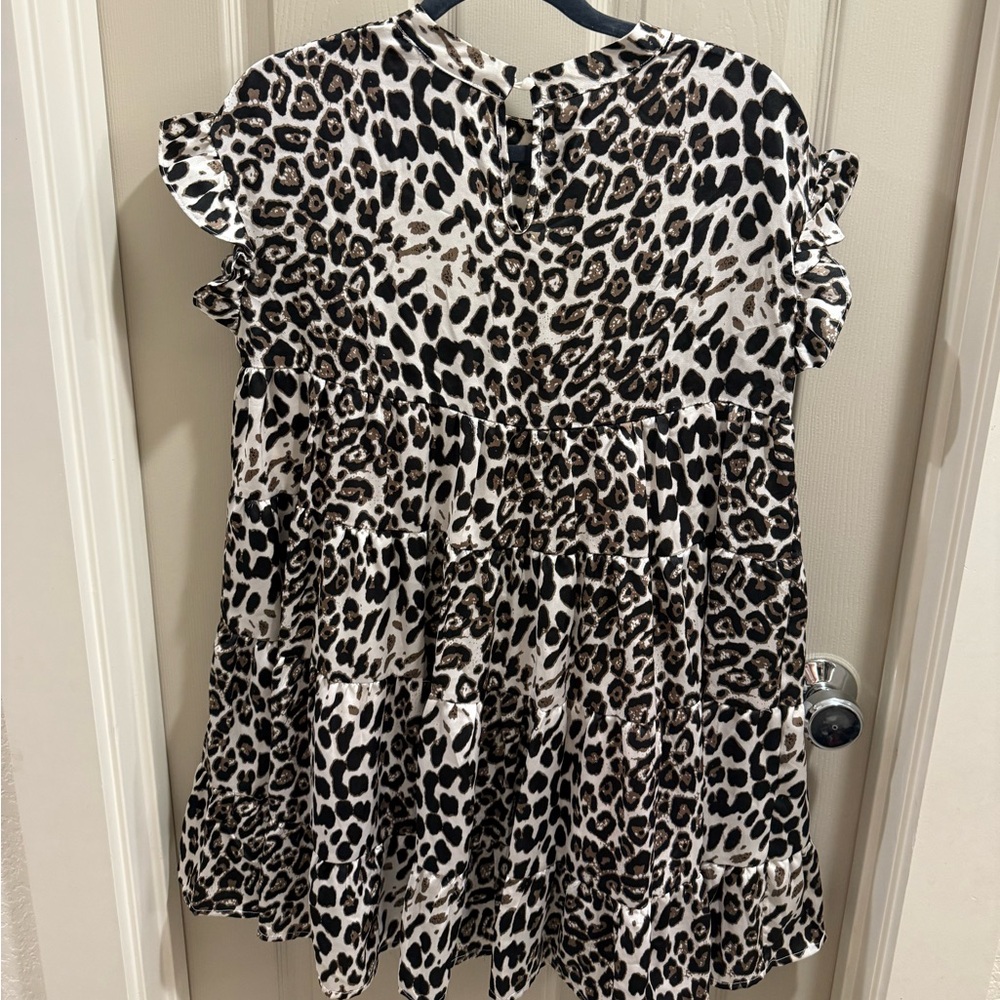 Leopard Print Ruffle Sleeve Dress - Picture 4 of 4